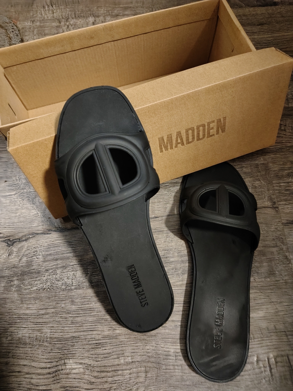 Steve Madden Black Slide Sandals